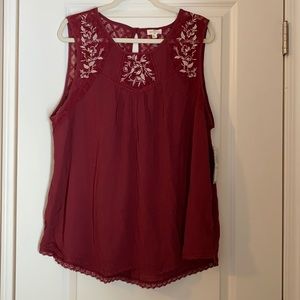 Mason & Belle 2x, red sleeveless top w/lace detail